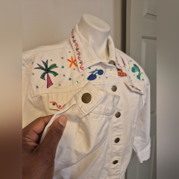 Vintage Petite Sophisticated White Cotton Boho Chic Button Front Jean Jacket(M) - Picture 5 of 10